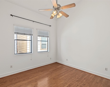 1555 Birdsall Street - Photo Thumbnail 16