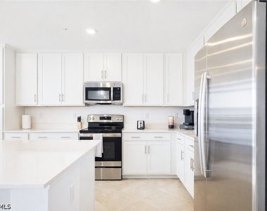 5629 Double Eagle Circle - Photo Thumbnail 2