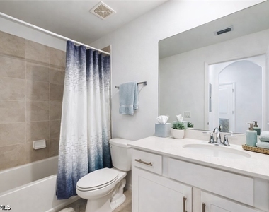 5629 Double Eagle Circle - Photo Thumbnail 12