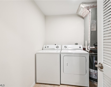 515 Gabriel Circle - Photo Thumbnail 6