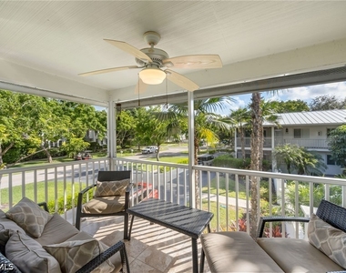 362 4th Avenue S - Photo Thumbnail 16