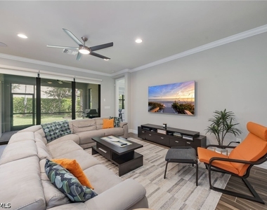 16241 Borelle Circle - Photo Thumbnail 4