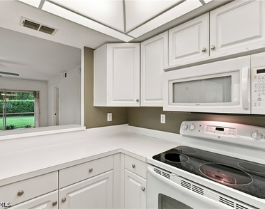 26735 Little John Court - Photo Thumbnail 7