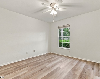 26735 Little John Court - Photo Thumbnail 14