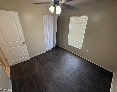 3909 Belmont Street - Photo Thumbnail 4