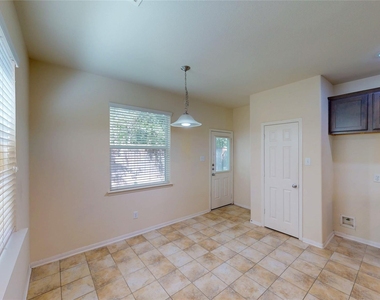 6351 Wilshire Ridge - Photo Thumbnail 7