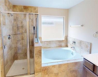 6351 Wilshire Ridge - Photo Thumbnail 13