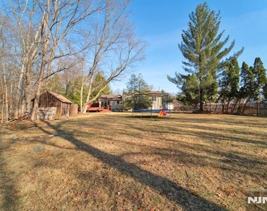 324 Brook - Photo Thumbnail 45