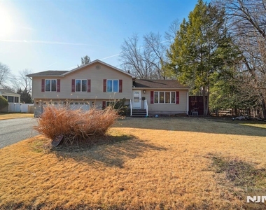 324 Brook - Photo Thumbnail 39