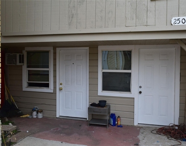 2501 Truxillo Street - Photo Thumbnail 1