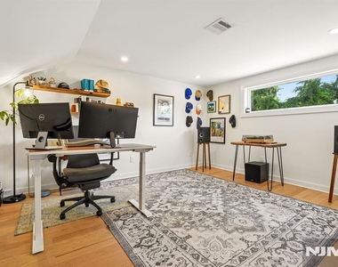 39 Walnut - Photo Thumbnail 29