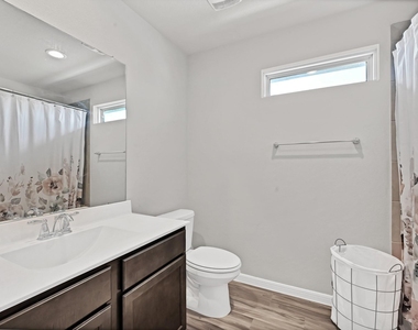16223 Neff Park Drive - Photo Thumbnail 14
