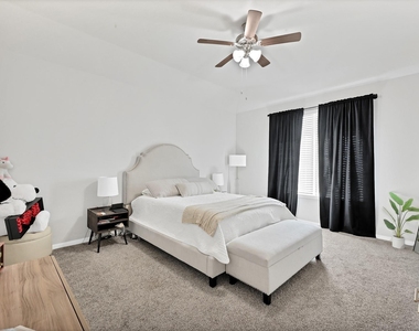 16223 Neff Park Drive - Photo Thumbnail 10