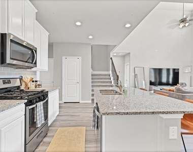16223 Neff Park Drive - Photo Thumbnail 6
