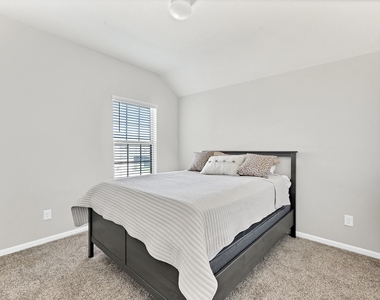 16223 Neff Park Drive - Photo Thumbnail 18