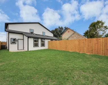 3130 5th Street - Photo Thumbnail 37