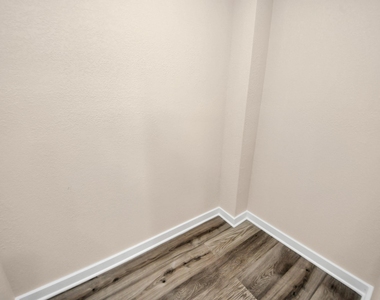 3130 5th Street - Photo Thumbnail 22