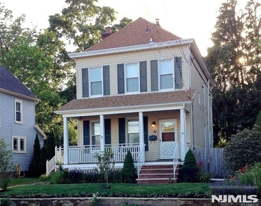 51 Sheridan - Photo Thumbnail 11