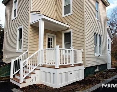 51 Sheridan - Photo Thumbnail 13