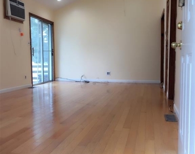523 W Lookout - Photo Thumbnail 1