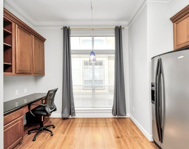 915 Asbury Street - Photo Thumbnail 19