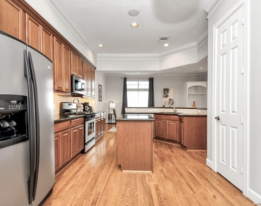 915 Asbury Street - Photo Thumbnail 23