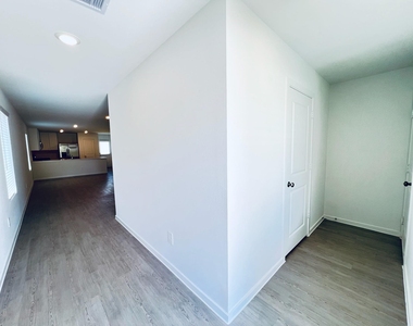 3011 Mallorca Drive - Photo Thumbnail 1