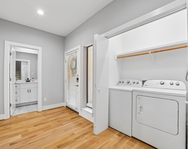 1614 Bonner Street - Photo Thumbnail 3