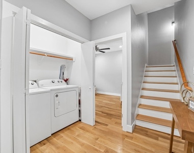 1614 Bonner Street - Photo Thumbnail 10