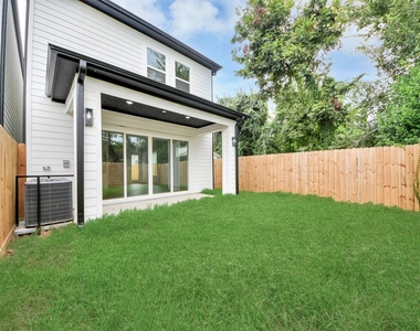 2606 Winbern Street - Photo Thumbnail 35