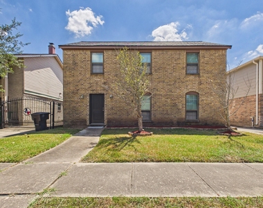 7903 Secretariat Lane - Photo Thumbnail 32