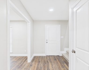 7903 Secretariat Lane - Photo Thumbnail 17