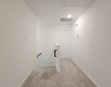 3038 Pensacola Drive - Photo Thumbnail 11