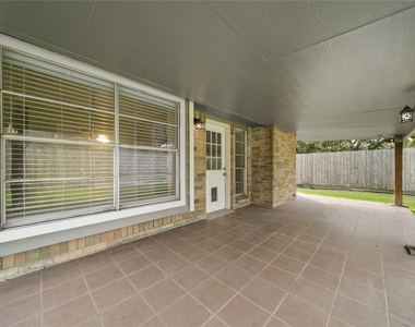 16826 Cobble Ridge Drive - Photo Thumbnail 35