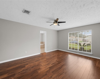 16826 Cobble Ridge Drive - Photo Thumbnail 18