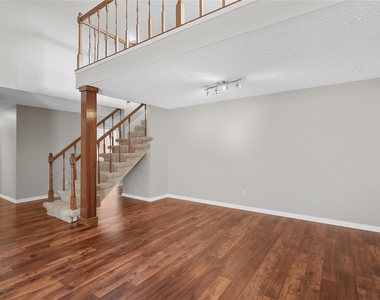 16826 Cobble Ridge Drive - Photo Thumbnail 27