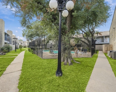 6500 Sands Point Drive - Photo Thumbnail 31