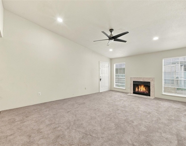 6500 Sands Point Drive - Photo Thumbnail 6