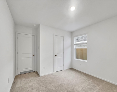 3041 Highbank Drive - Photo Thumbnail 9