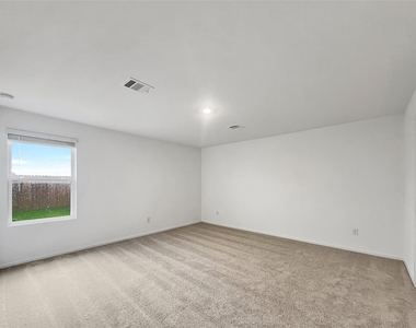 3041 Highbank Drive - Photo Thumbnail 5
