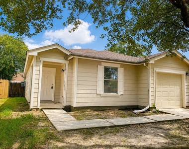 20914 Brannon Hill Lane - Photo Thumbnail 1