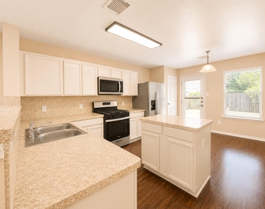 20914 Brannon Hill Lane - Photo Thumbnail 7
