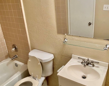 6834 Tara Drive - Photo Thumbnail 9