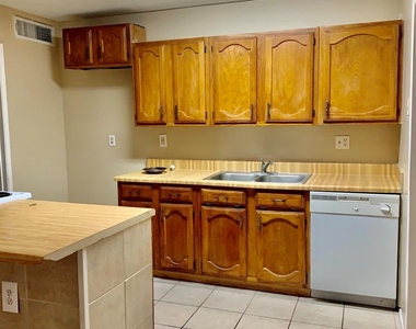 6834 Tara Drive - Photo Thumbnail 2