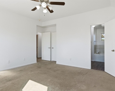 9307 Dewberry Blossom Lane - Photo Thumbnail 19