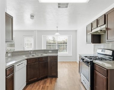 9307 Dewberry Blossom Lane - Photo Thumbnail 8