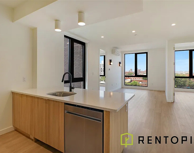 1010 Pacific Street - Photo Thumbnail 1
