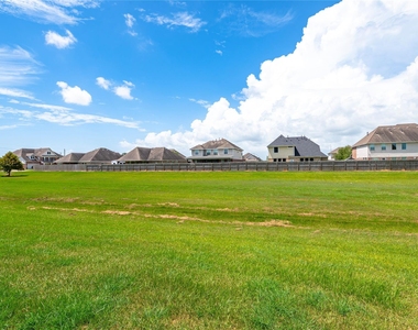 9611 Indian Trail - Photo Thumbnail 37