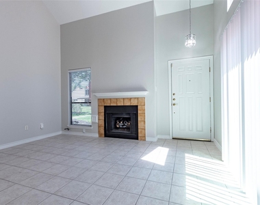 1436 Gemini Street - Photo Thumbnail 4