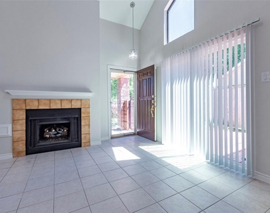 1436 Gemini Street - Photo Thumbnail 3